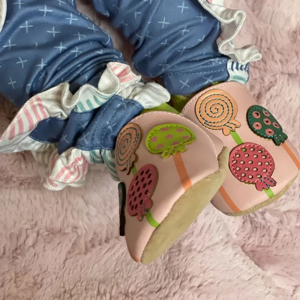 Baby leather slippers - Lollipop design in pinks and green colors for fun